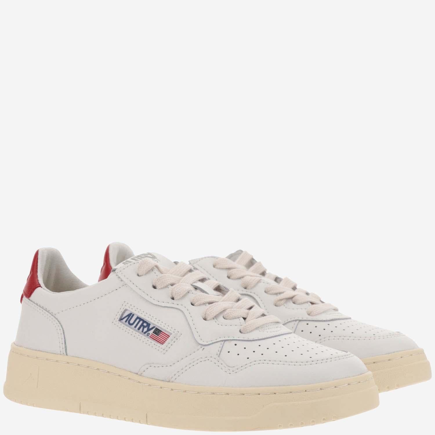 SNEAKERS LOW MEDALIST AULWLL21 WHTRED AUTRY 