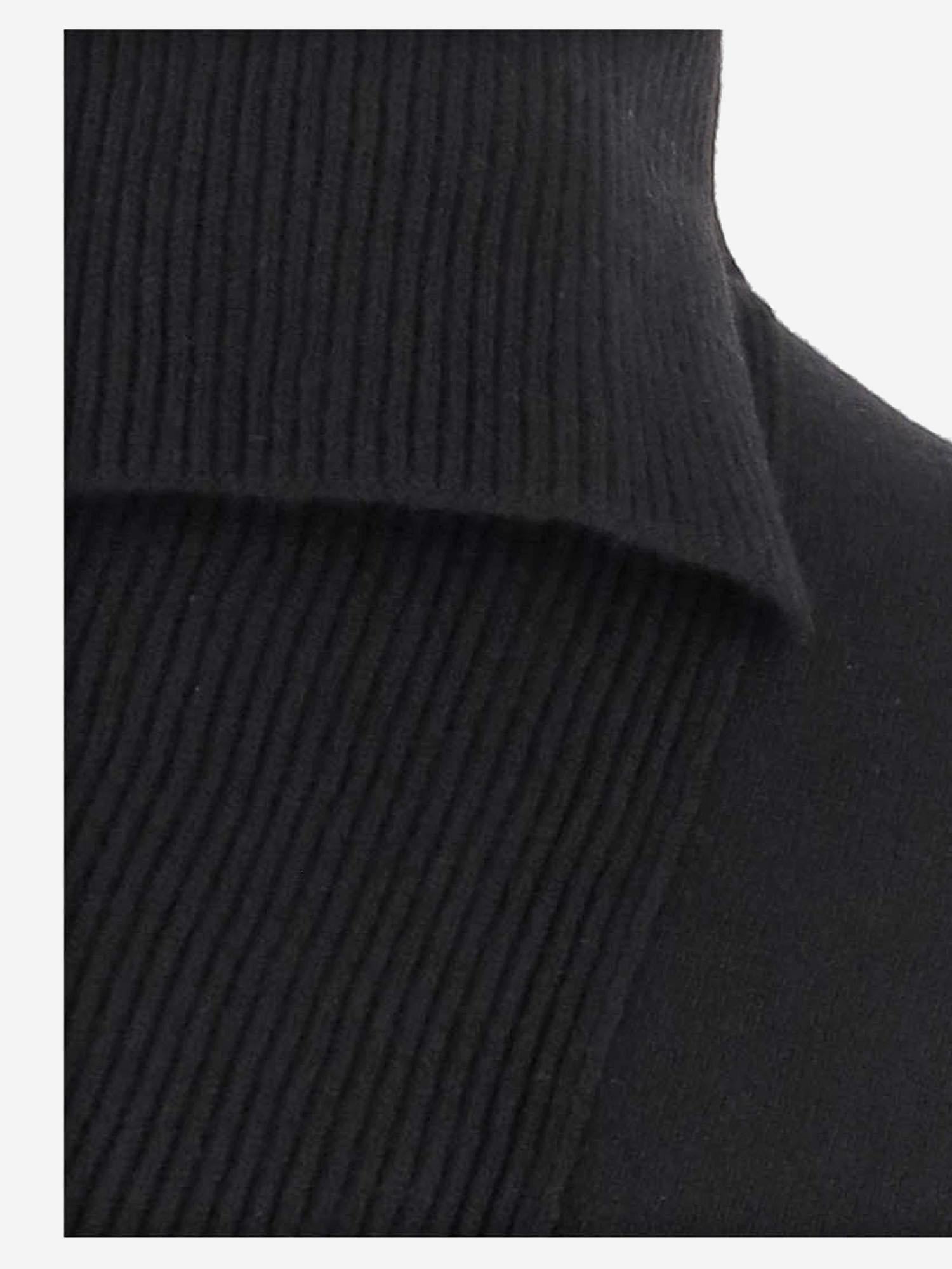 PONCHO IN LANA E CASHMERE K016 CMYNBLACK NICCOLO PASQUALETTI 