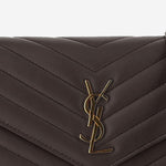 PORTAFOGLIO IN PELLE CON CATENA ENVELOPE CASSANDRE 857605 AAA441997 SAINT LAURENT 