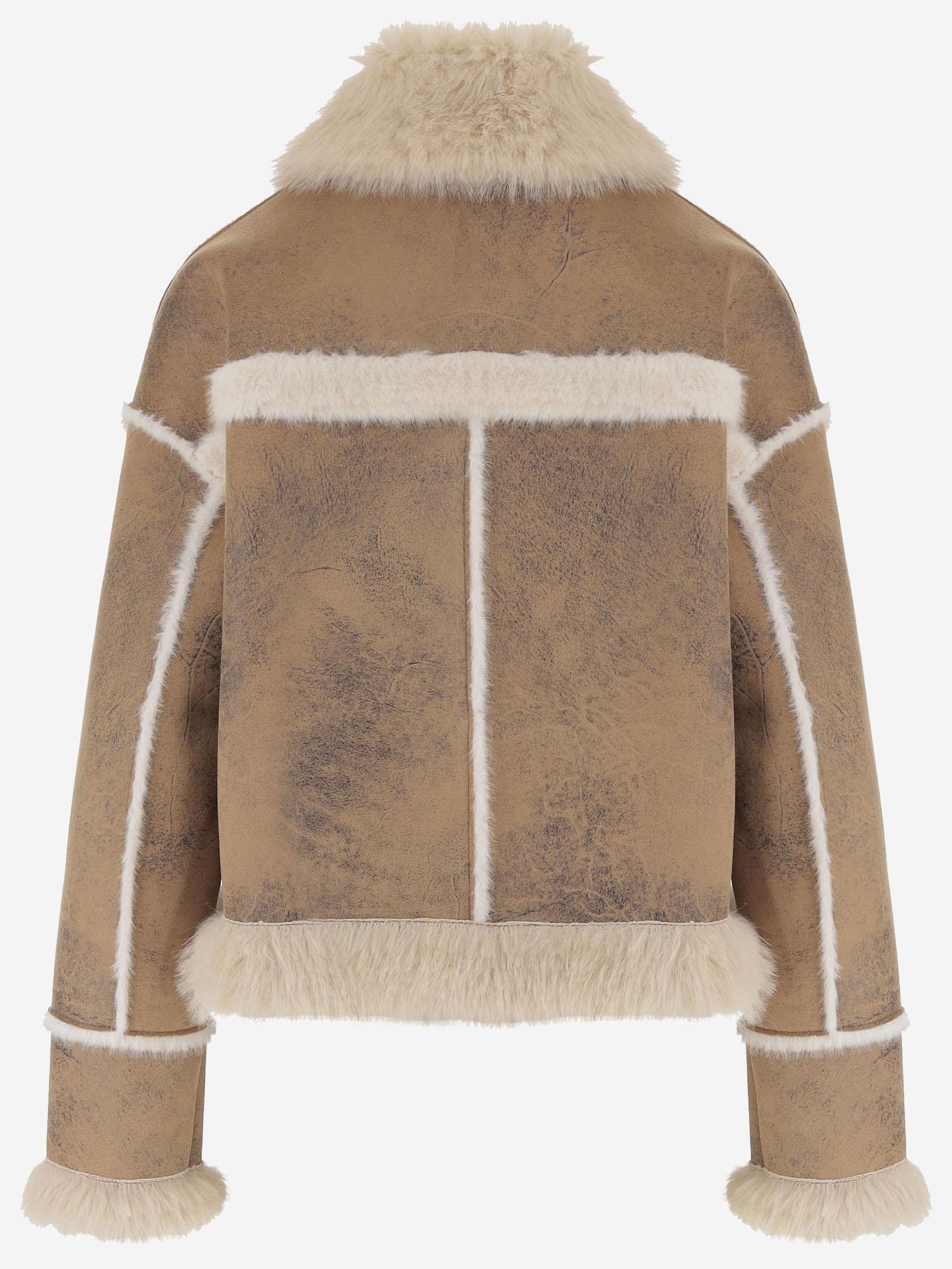 GIUBBOTTO IN NYLON CON BORDATURE IN PELLICCIA PZ121 SLV003 UNCOMMON 