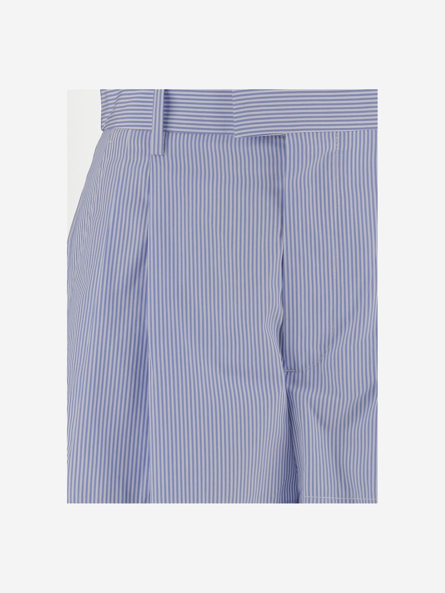 PANTALONI CORTI IN COTONE CON MOTIVO A RIGHE ARMTMP044C 016044 ARMARIUM 