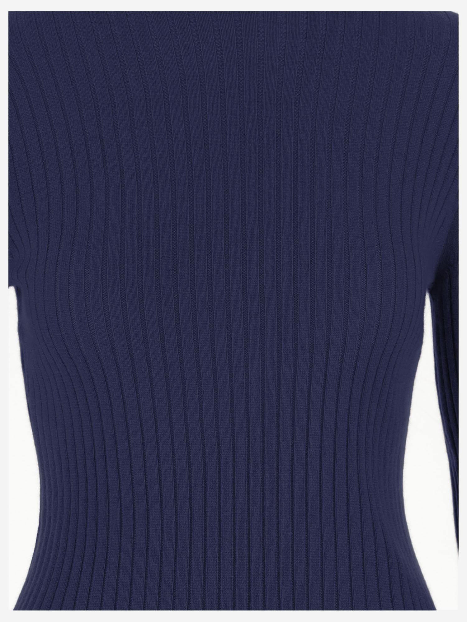 MAGLIONE A COSTE IN CASHMERE KNJP2350 003 ARCH4 