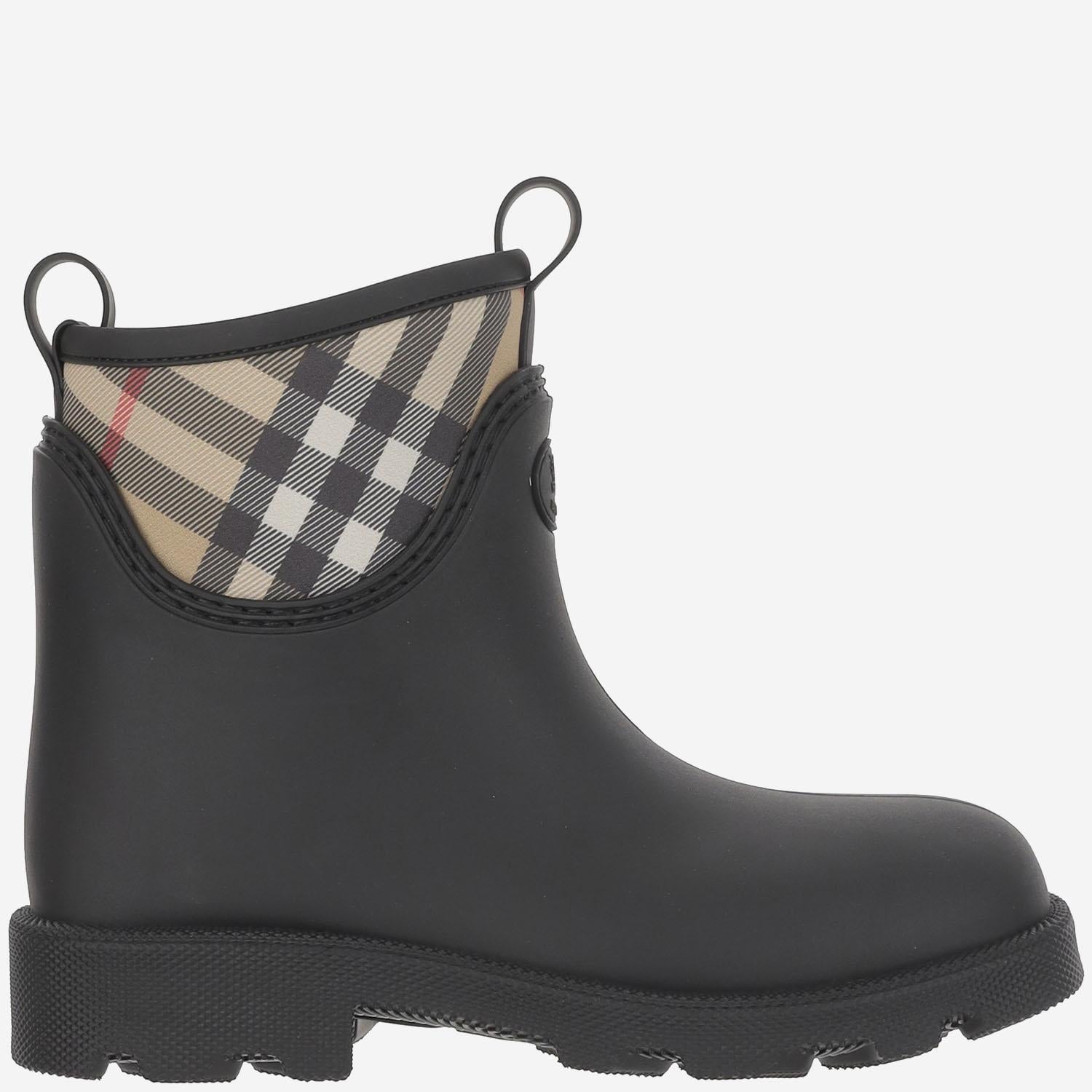 Stivaletti Marsh Stamp 8111712 BLACK BURBERRY 