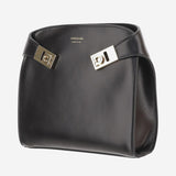 BORSA HUG BB IN PELLE 21A445 001NERONERO SALVATORE FERRAGAMO 