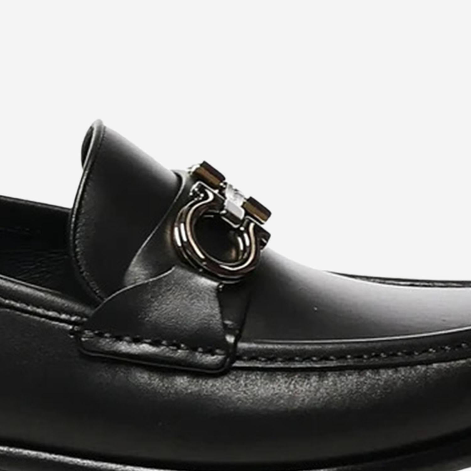 MOCASSINI IN PELLE LUCIDA AVRIL 001NERONERONERO SALVATORE FERRAGAMO 