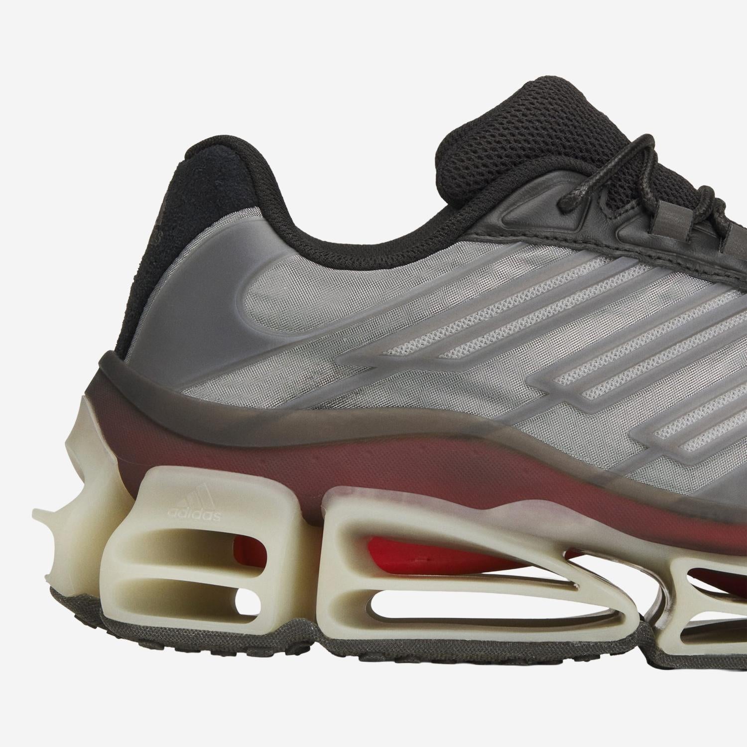SNEAKERS MEGARIDE X WILLY CHAVARRIA KJ2048 COREBLACKPUTTYGREY ADIDAS X WILLY CHAVARRIA 