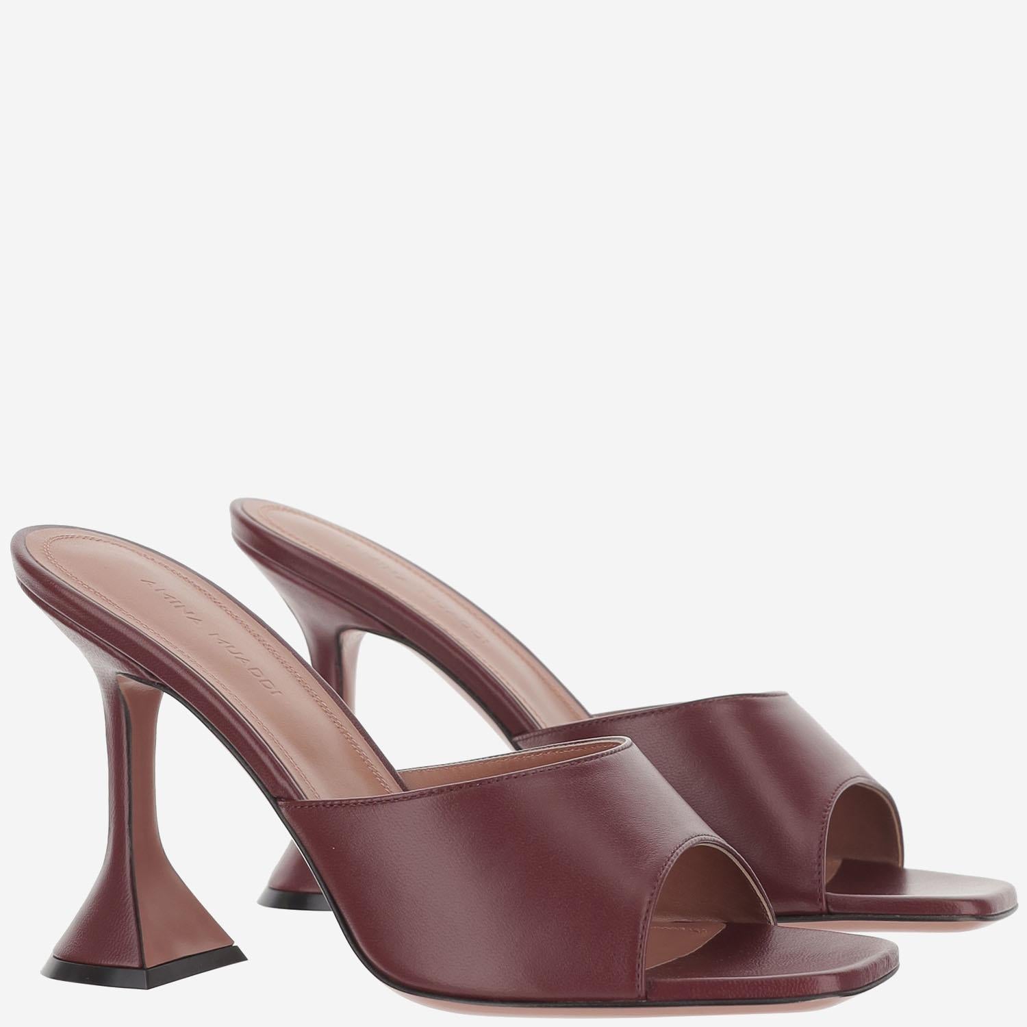 SANDALI Lupita  IN PELLE LUPITASLIPPER WINE AMINA MUADDI 