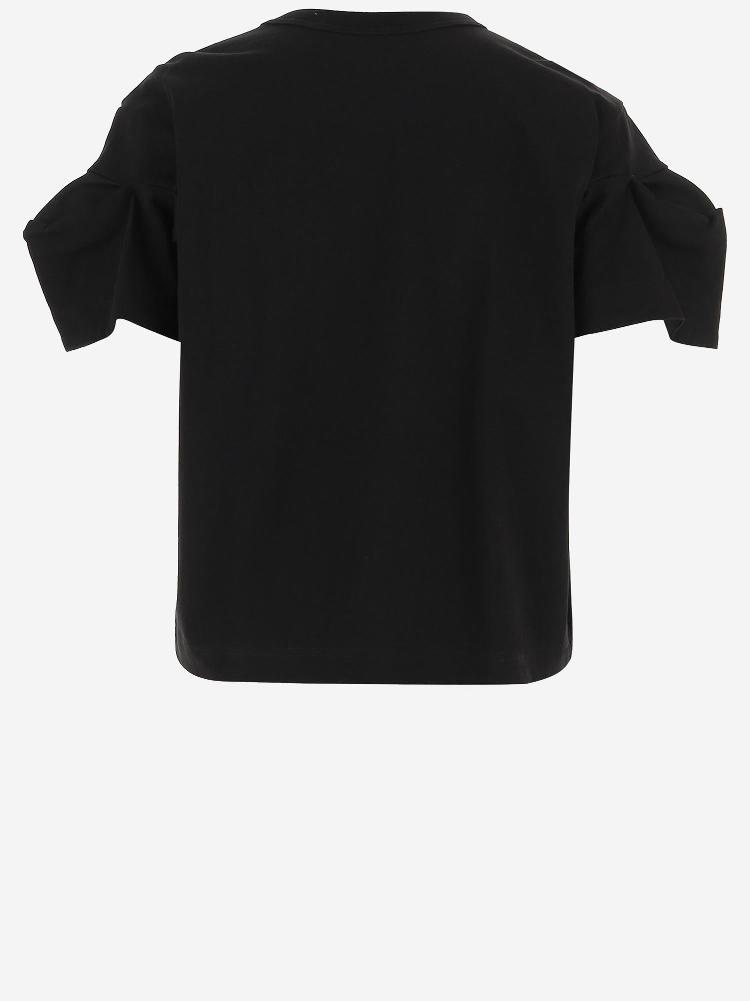 T-SHIRT IN COTONE CON MANICHE DOPPIE 08354 001 SACAI 